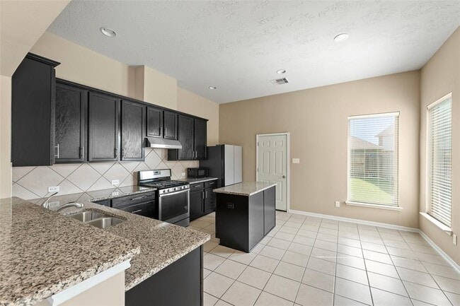 Building Photo - 3203 Bainbridge Hill Ln