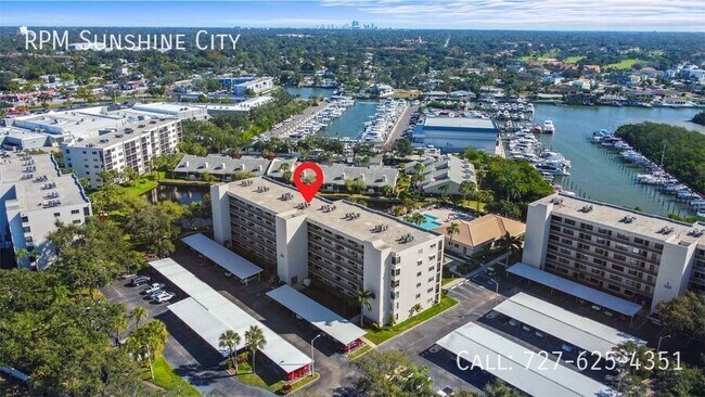 Foto del edificio - 1324 Pasadena Ave S