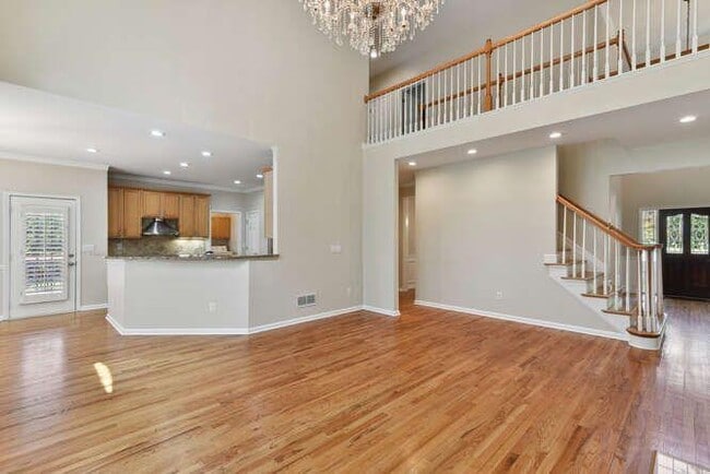 Foto del edificio - 330 Winherst Ln