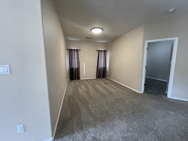 Foto del edificio - 8927 Balsam Glade Rd NW