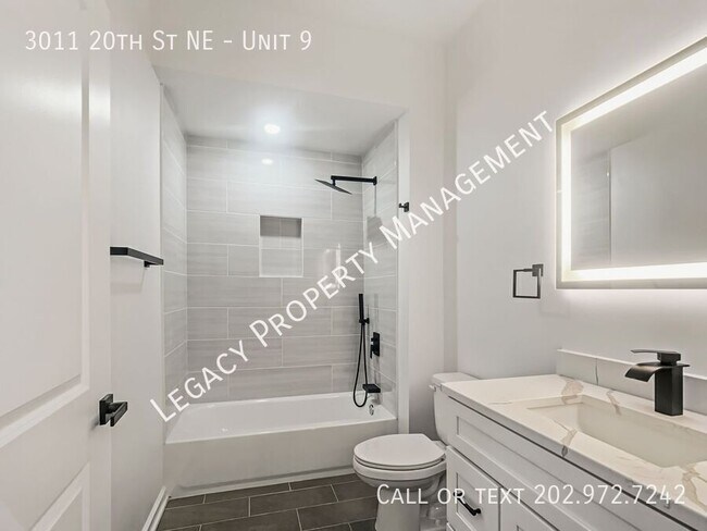 Foto del edificio - 3011 20th St NE