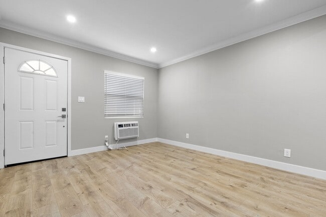 Foto del edificio - BRAND NEW 1 Bedroom, 1 Bathroom apartment ...