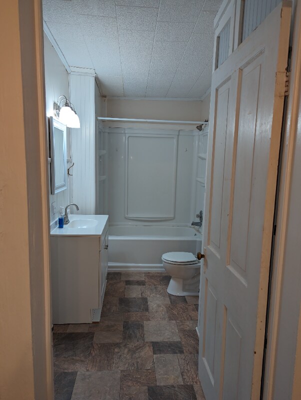 Foto del edificio - 7908 Weeks Island Rd