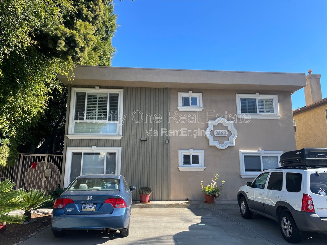 Primary Photo - 3663 7th Ave