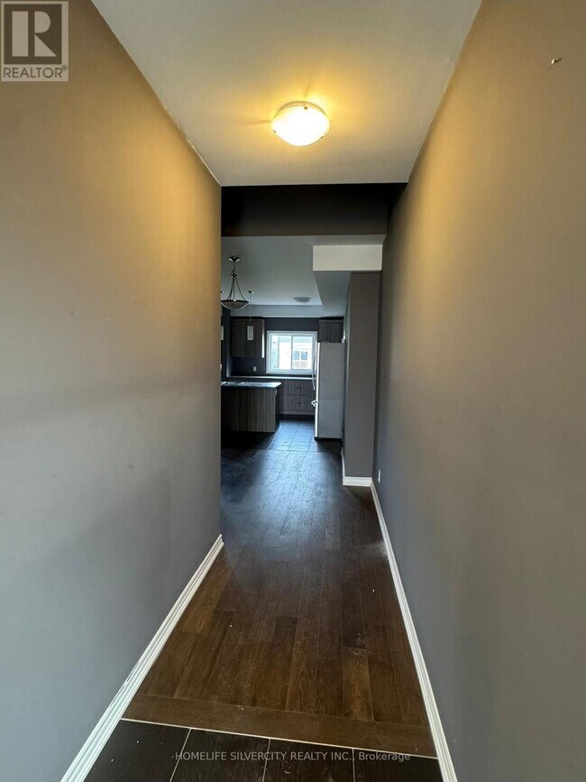 Photo du bâtiment - 25 McLaughlin St