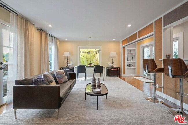 Foto del edificio - 1531 Marmont Ave