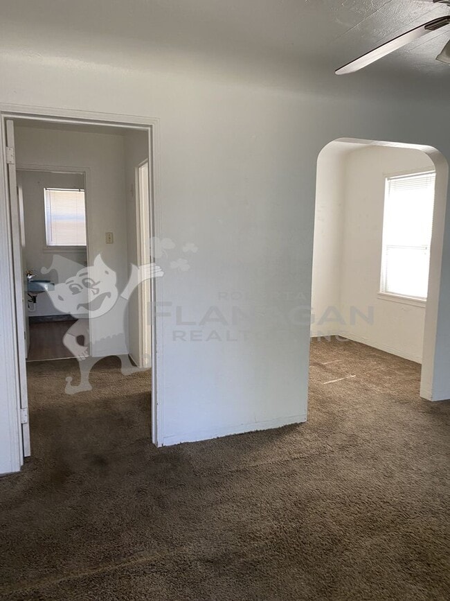 Photo - Cute 2 Bedroom/ 1 bathroom home