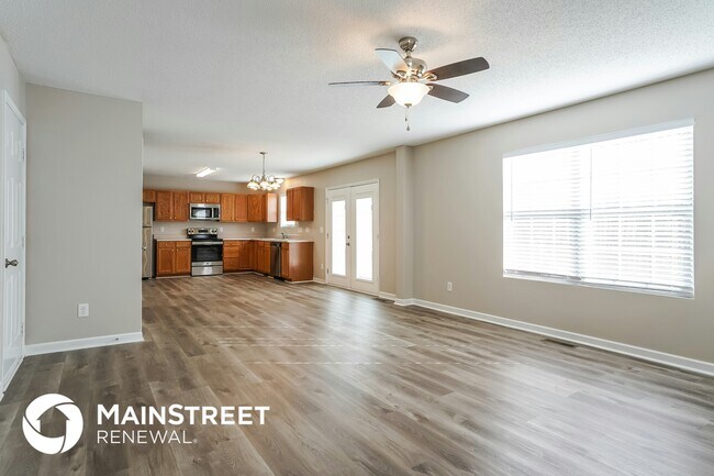 Building Photo - 453 Mayview Dr