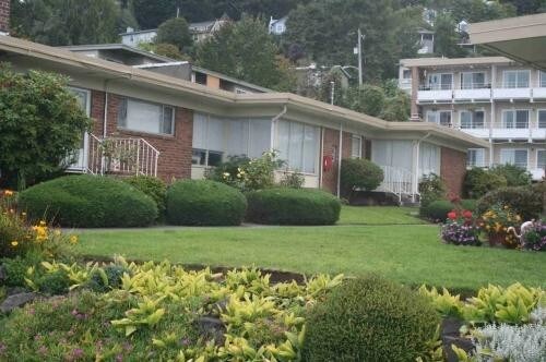 Primary Photo - 2 bedroom in Seattle WA 98116