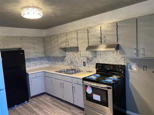 Building Photo - 7316 Epcot Ln