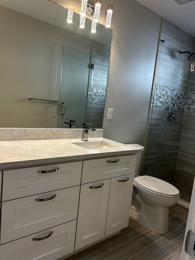 Photo - 1364 Yates St Townhome