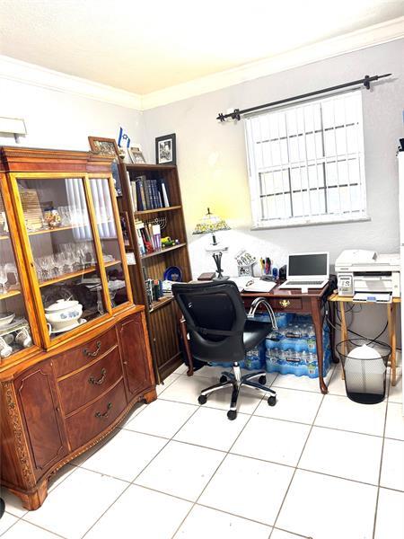 Foto del edificio - 7140 Custer St