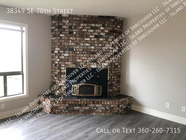 Building Photo - 38349 SE 70th St