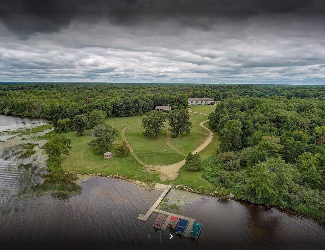 Primary Photo - Lakeshore Woods Apartments