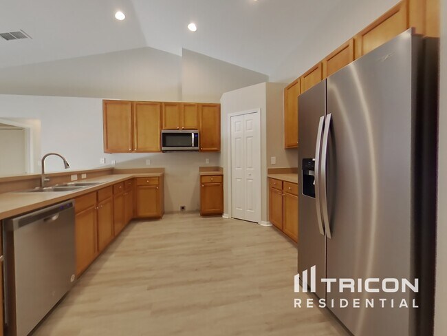 Building Photo - 4714 Ashurst Street Kissimmee FL