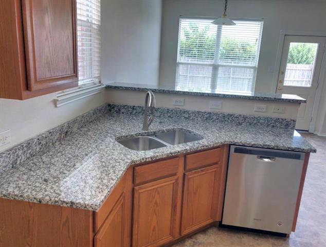 Building Photo - 11832 Bobcat Dr