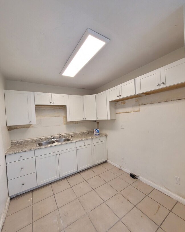 Foto del edificio - 89 S. Garfield Rd Pensacola.  January Move...