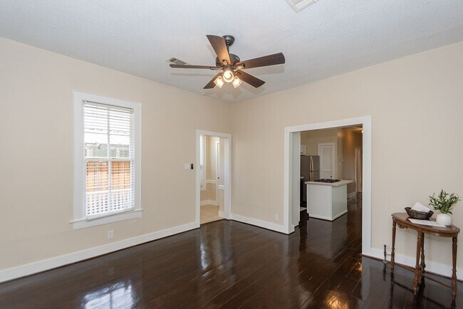 Foto del edificio - 3909 Barnes St