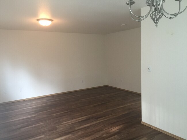 Foto del edificio - 2342 NW Ridgeline Dr