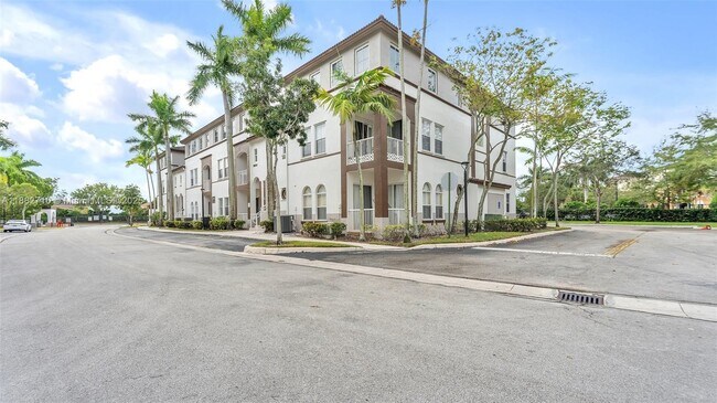 Foto del edificio - 4465 SW 160th Ave