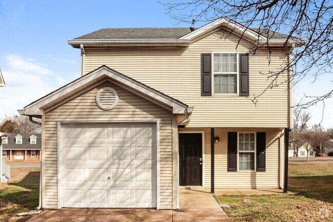 Building Photo - 1936 Turnberry Ct