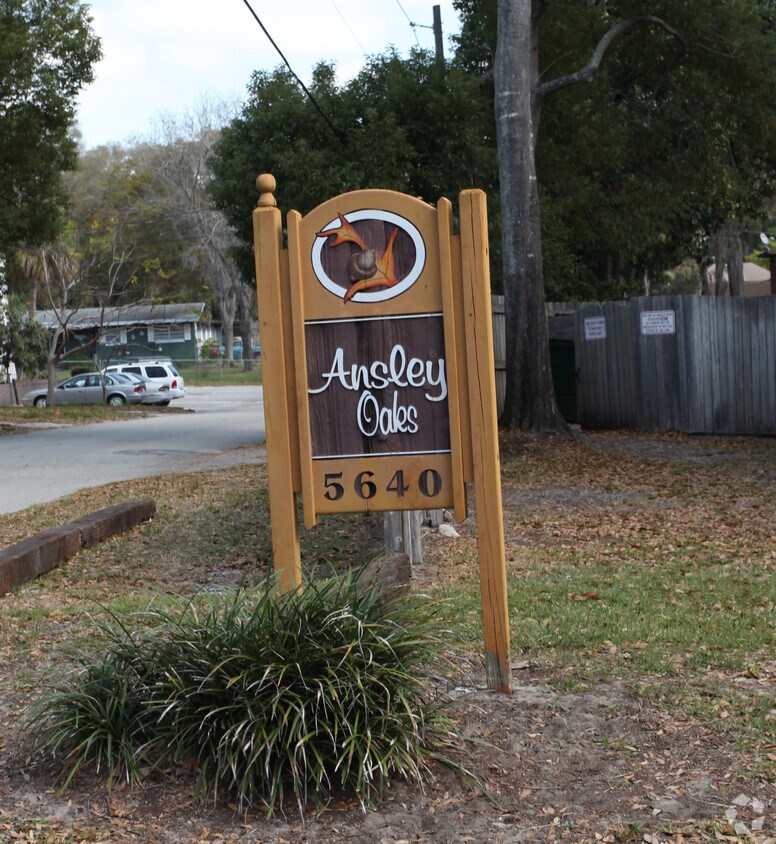 Foto del edificio - 5640 Ansley St