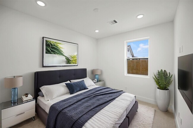 Foto del edificio - 870 W Little York Rd