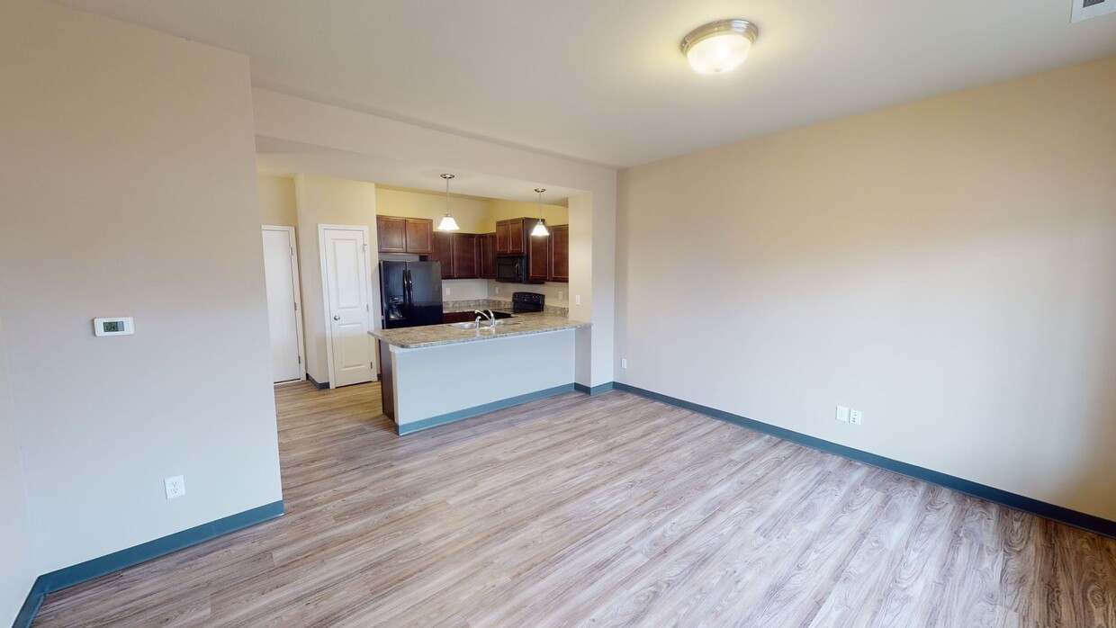 Primary Photo - Ankeny 3 Bedroom Townhome Available April ...