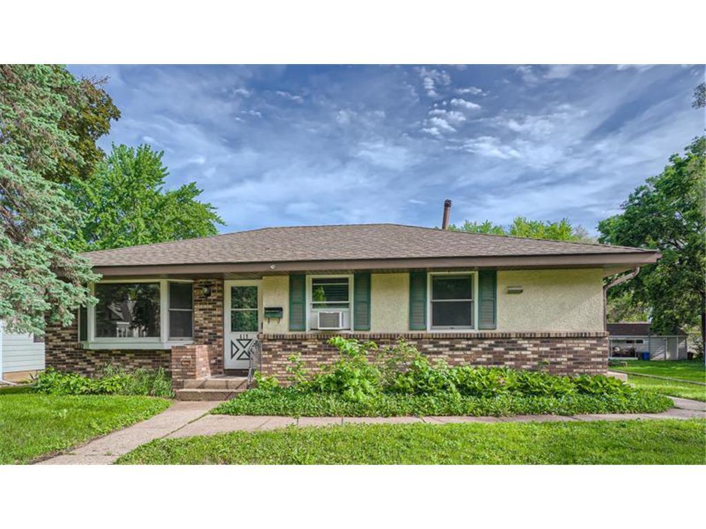 Primary Photo - 619 3rd Ave E