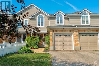 Building Photo - 555 Mariner Dr