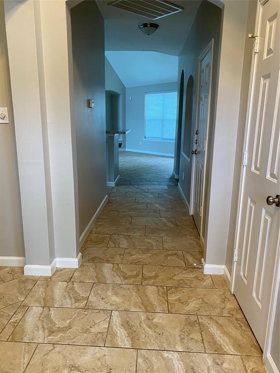 Building Photo - 1425 Mija Ln