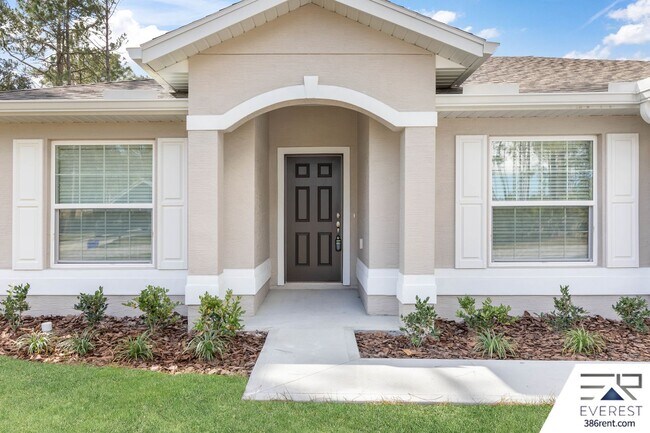 Foto del edificio - FULLY FENCED, LIKE NEW 4/3/2 ON A QUIET CUL-DE-SAC