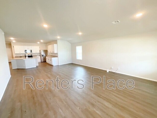 Foto del edificio - 3318 N 23rd W Ave