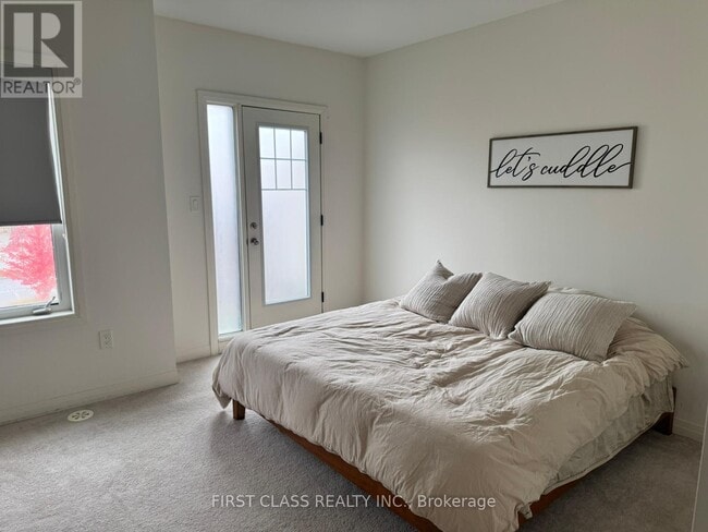 Building Photo - 17 Prince William Blvd