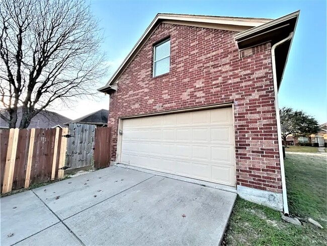 Foto del edificio - 1103 Miramar Ave