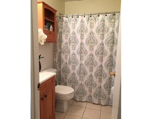 Foto del edificio - 10 Scottfield Rd