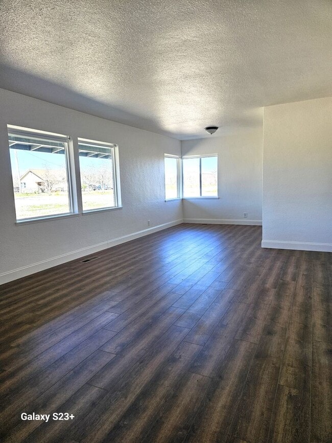 Foto del edificio - Newly Renovated Country Home