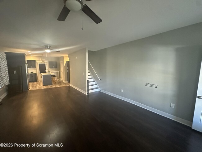 Foto del edificio - 916-918 Grandview St