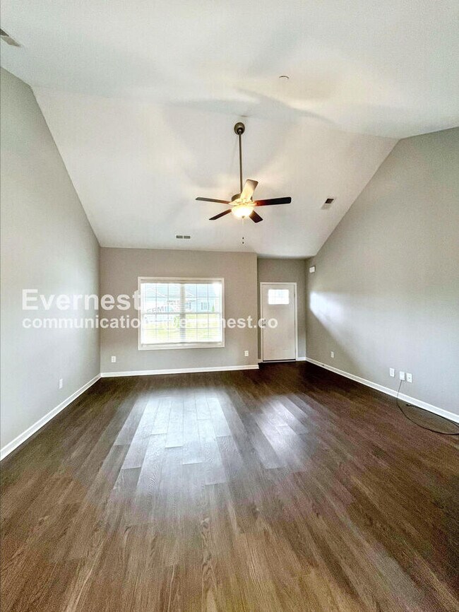 Foto del edificio - 1112 Prospect Ct