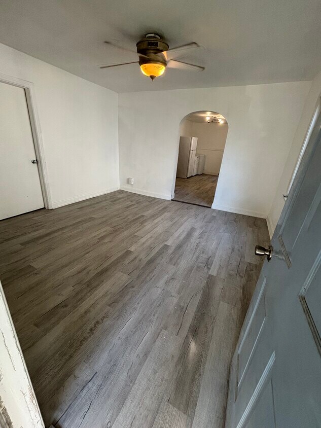 Foto principal - 910 N Main St