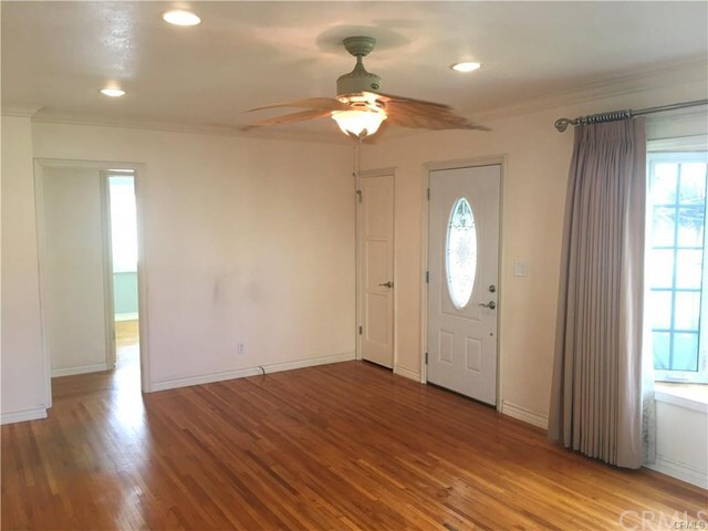 Building Photo - 2044 Brockwell Ave