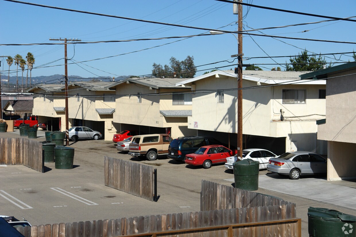 613, 617, 621 N Fourth Street Apartments Lompoc, CA