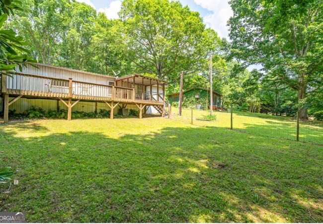 Foto del edificio - 217 Windy Hill Rd