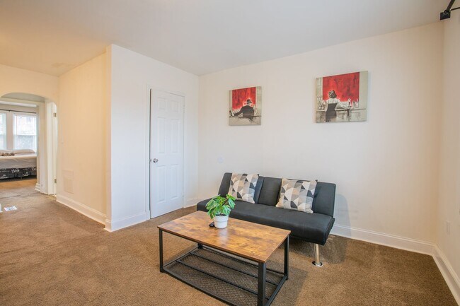 Foto del edificio - 333 Parkland Pl SE
