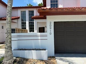 Building Photo - 20910 SW 81st Pl