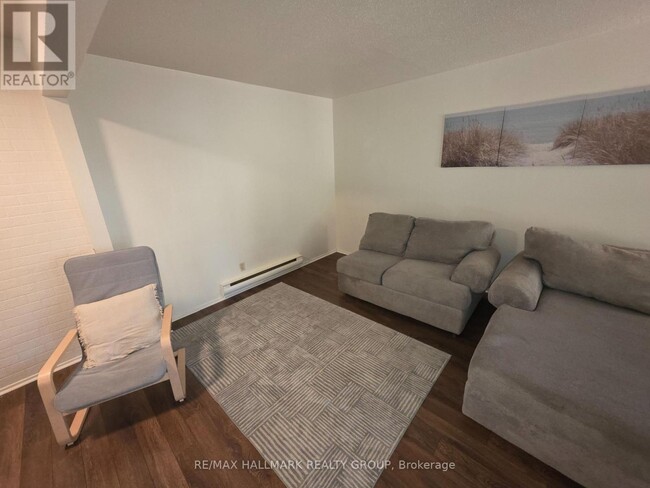 Photo du bâtiment - 104 Salter Crescent