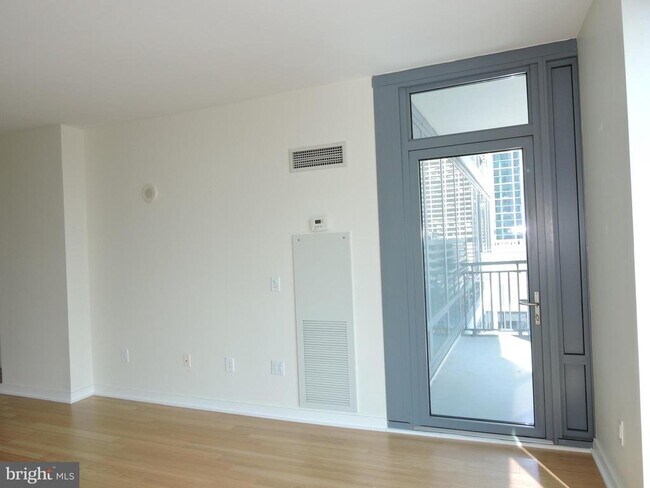 Foto del edificio - 2101 Market St
