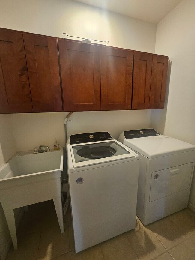 Foto del edificio - Beauriful 4 Bedroom Home In Keaau