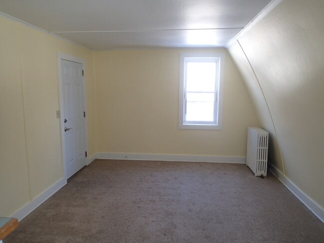 Living Room - 36 German Cross Rd