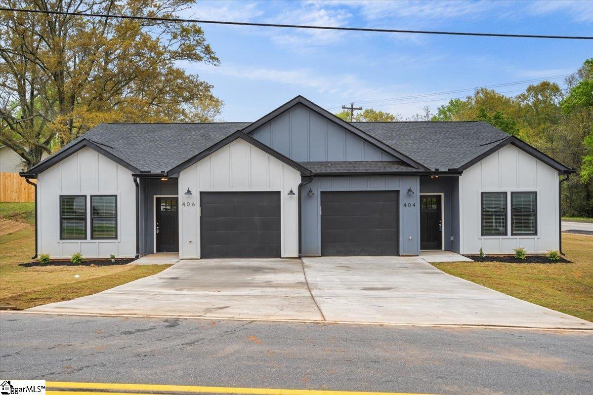 Foto principal - 406 Fairfield Rd